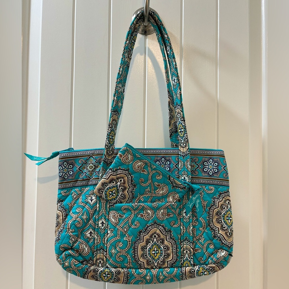 Vera Bradley - Totally Turq Betsy Tote & Matching Coin Purse - Retired